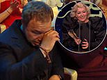 O astro da adolescência Stephen Graham enxuga as lágrimas enquanto a esposa da tela, Christine Tremarco, ganha o BAFTA da TV O astro da adolescência Stephen Graham enxuga as lágrimas enquanto a esposa da tela, Christine Tremarco, ganha o BAFTA da TV