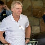 Wesley Edens foi vítima de uma suposta conspiração para extorquir US$ 1 bilhão após uma relação sexual, segundo promotores federais