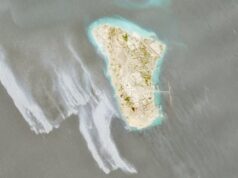 O bloqueio de Trump está apertando tanto o Irã que o regime pode estar despejando petróleo no Golfo, dizem especialistas O bloqueio de Trump está apertando tanto o Irã que o regime pode estar despejando petróleo no Golfo, dizem especialistas