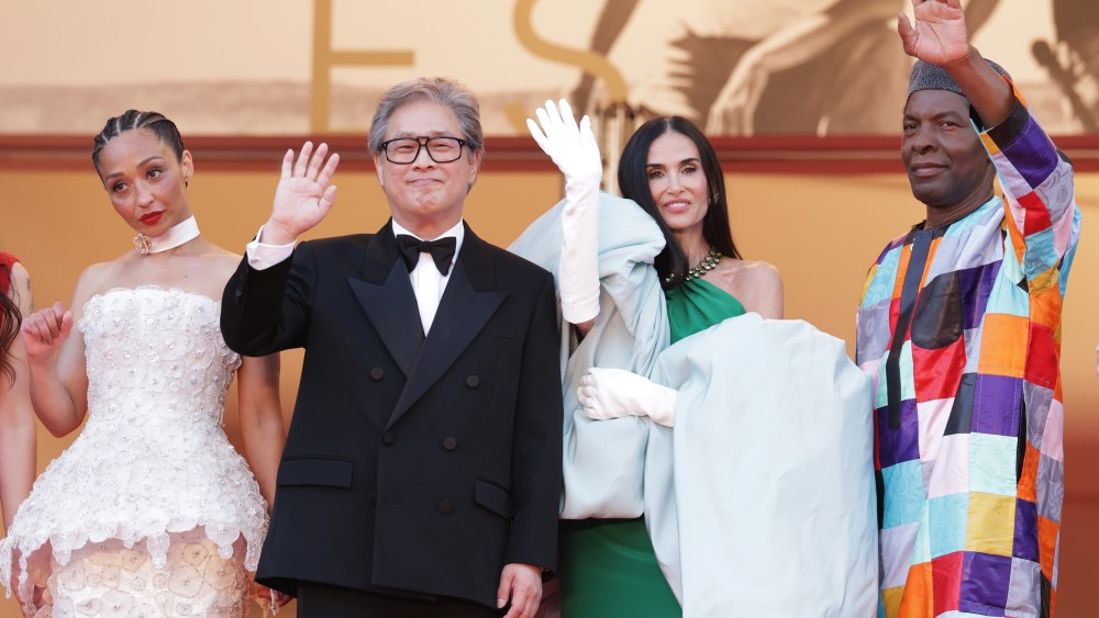 O chefe do júri do Festival de Cannes, Park Chan-wook, brinca sobre cobiçar o prêmio Palme d'Or