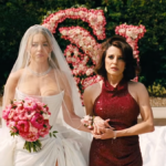 Sydney Sweeney e Alanna Ubach em