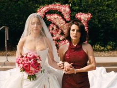 O criador de ‘Euphoria’, Sam Levinson, promete que o caos da terceira temporada está apenas começando Sydney Sweeney e Alanna Ubach em