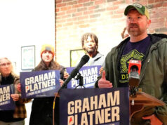 O democrata do Maine, Graham Platner, afirma que as políticas de tributar os ricos não estão “se esforçando” o suficiente Platner está enfrentando Susan Collins no Maine