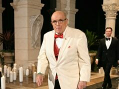 O ex-prefeito de Nova York, Rudy Giuliani, supostamente em estado crítico no hospital Harvey Weinstein hospitalizado