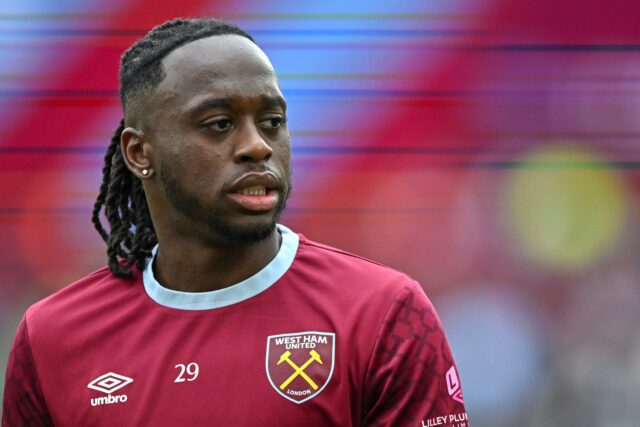O ex-zagueiro do Man Utd Aaron Wan-Bissaka foi vinculado à transferência de £ 10 milhões da Premier League do rebaixado West Ham
