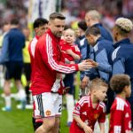 O feito ‘incrível’ de Luke Shaw na temporada 2025/26 faz dele o verdadeiro ‘herói anônimo’ do Man Utd, afirma o especialista do MUTV