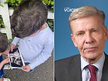 O filho da princesa Eugenie superará Anne e Edward na linha do trono – é hora de expulsar Andrew, Eugenie e Beatrice: ANDREW PIERCE O filho da princesa Eugenie superará Anne e Edward na linha do trono - é hora de expulsar Andrew, Eugenie e Beatrice: ANDREW PIERCE
