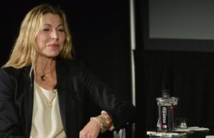 O filho de Tatum O’Neal compartilha uma carta emocionante do Dia das Mães em meio ao vício Tatum-ONeal-e-Son-Kevin-em-2008-GettyImages-83957090