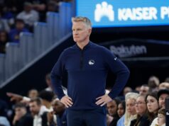 O futuro do Warriors Coaching de Steve Kerr recebe uma atualização intrigante: relatório Golden State Warriors head coach Steve Kerr at game against New Orleans Pelicans