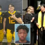 O irmão gêmeo do adolescente texano Austin Metcalf aceita diploma póstumo na formatura - um ano após esfaqueamento mortal em pista