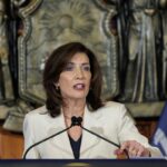 O jogo do orçamento estatal de Hochul está se tornando cada vez menos eficaz