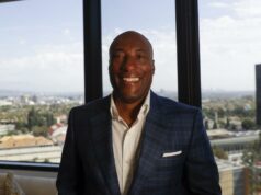 O magnata do entretenimento Byron Allen vai adquirir Buzzfeed e HuffPost O magnata do entretenimento Byron Allen vai adquirir Buzzfeed e HuffPost
