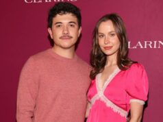O marido da grávida Natasha Bure comemora seu primeiro dia das mães O marido da grávida Natasha Bure comemora seu primeiro dia das mães