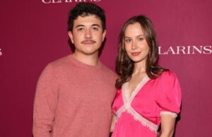 O marido da grávida Natasha Bure comemora seu primeiro dia das mães O marido da grávida Natasha Bure comemora seu primeiro dia das mães