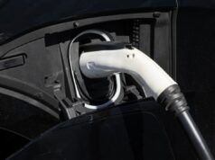 O mercado global de EV fica em forma de K enquanto os EUA ficam para trás Chevrolet Blazer RS EV Electric Vehicle SUV