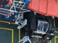O navio de cruzeiro PASSENGER pode ter embarcado já infectado com um vírus mortal de rato que rapidamente se espalhou para outras pessoas, infectando o médico do navio e matando um, com 147 ainda presos a bordo Até agora, três pessoas morreram devido ao raro vírus transmitido por ratos no navio de bandeira holandesa, que partiu em março para navegar de Ushuaia, na Argentina, para Cabo Verde.