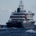 O navio de bandeira holandesa está a regressar ao seu porto de origem, nos Países Baixos, para uma limpeza profunda.