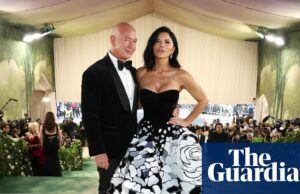O pacto faustiano da moda: o alto custo do patrocínio do Met Gala de Jeff Bezos O pacto faustiano da moda: o alto custo do patrocínio do Met Gala de Jeff Bezos