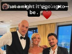 O pai da noiva, Tyson Fury, canta com Peter Andre e compartilha a primeira dança com a filha enquanto a família faz uma grande recepção para comemorar o casamento da Venezuela Tyson Fury fez todos os esforços para o casamento de sua filha Venezuela, de 16 anos, no sábado, enquanto eles desfrutavam de uma apresentação especial de Peter Andre
