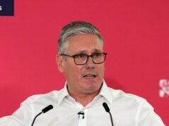 O primeiro-ministro britânico está afundando lentamente à medida que seu partido se volta contra ele David Crowe