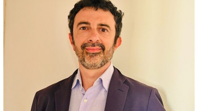 O produtor Lorenzo Gangarossa, cujos créditos incluem o título da competição de Cannes de Pawel Pawlikowski, 'Pátria', junta-se ao Lucky Red (EXCLUSIVO)
