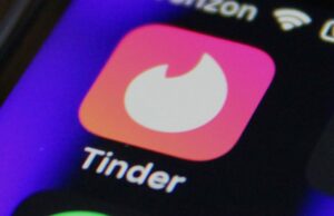 O proprietário do Tinder, Match Group, está desacelerando as contratações para pagar pelo aumento do uso de ferramentas de IA tinder icon ios