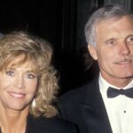Jane Fonda e Ted Turner na primeira saudação anual do prêmio Glasnost dos voluntários da América a Ted Turner em 22 de março de 1990 em Beverly Hills.