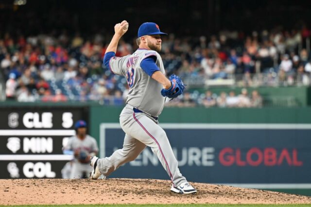 O tão esperado retorno de AJ Minter ao Mets virá AJ Minter nº 33 dos arremessos do New York Mets durante o jogo entre o New York Mets e o Washington Nationals no Nationals Park no sábado, 26 de abril de 2025