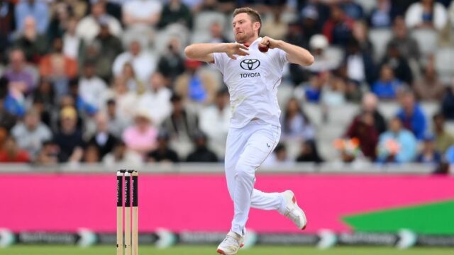 O versátil inglês Liam Dawson anuncia aposentadoria da Primeira Classe
