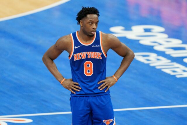 OG Anunoby do Knicks estará pronto para as finais da CHARLOTTE, NORTH CAROLINA - MARCH 26: OG Anunoby #8 of the New York Knicks plays against the Charlotte Hornets during their game at Spectrum Center on March 26, 2026 in Charlotte, North Carolina. (Photo by Jacob Kupferman/Getty Images)