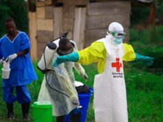 OMS declara surto de Ébola na África Central uma emergência de saúde pública após 80 mortes suspeitas OMS declara surto de Ébola na África Central uma emergência de saúde pública após 80 mortes suspeitas