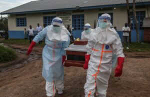 OMS eleva risco de Ebola para a saúde pública como “muito alto” na RD Congo OMS eleva risco de Ebola para a saúde pública como “muito alto” na RD Congo