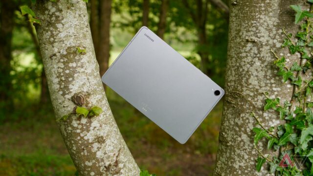 A parte traseira do Samsung Galaxy Tab S11