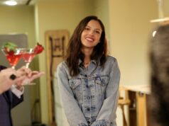 Olivia Rodrigo apresenta ‘SNL’ e estreia música inédita, enquanto Aziz Ansari enfrenta Kash Patel Olivia Rodrigo apresenta ‘SNL’ e estreia música inédita, enquanto Aziz Ansari enfrenta Kash Patel