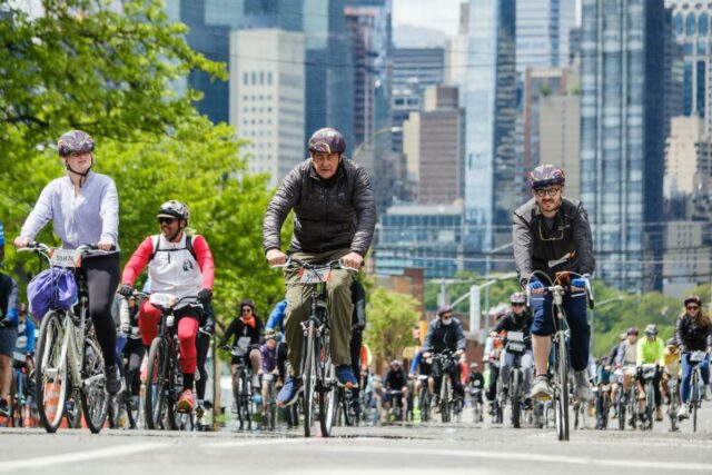 Os tirânicos ‘reis das bicicletas’ de Gotham estão dominando a cidade
