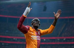 Osimhen soma mais um troféu na Turquia e conquista títulos consecutivos da SuperLig com o Galatasaray Osimhen soma mais um troféu na Turquia e conquista títulos consecutivos da SuperLig com o Galatasaray