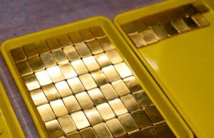 Ouro cai à medida que o ressurgimento da inflação nos EUA aumenta as chances de aumento do Fed Ouro cai à medida que o ressurgimento da inflação nos EUA aumenta as chances de aumento do Fed