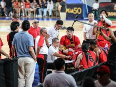 PBA: Beermen buscam ‘instinto assassino’ para apertar a corrida dos playoffs San Miguel Beermen durante uma reunião em um jogo contra o Terrafirma Dyip na PBA Commissioner's Cup de 2026
