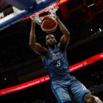 Marvin Jones, incapaz de carregar os Bolts no Jogo 3, se afastará quando Meralco trouxer Patrick Gardner. — IMAGENS PBA