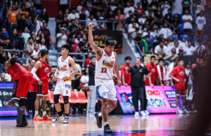 PBA: Rain or Shine supera Ginebra por 1-0 nas semifinais Faça chuva ou faça sol Jhonard Clarito, do Elasto Painters, durante um jogo contra Barangay Ginebra Gin Kings nas semifinais da PBA Commissioner's Cup de 2026.