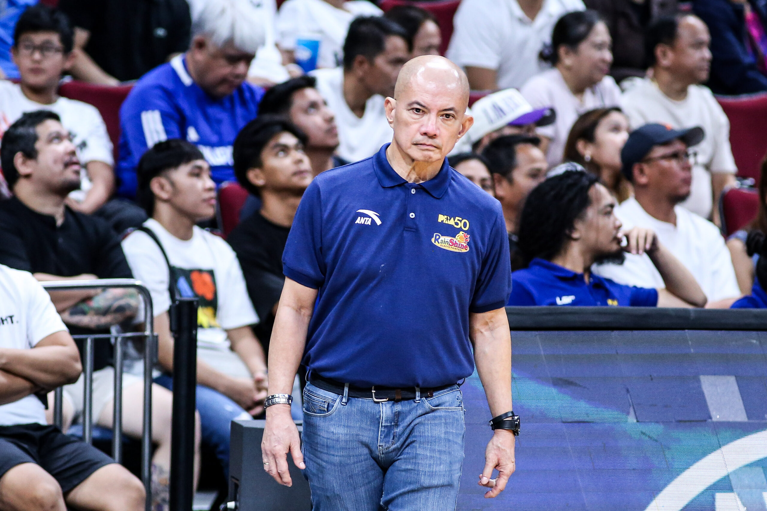 Treinador Rain or Shine, Yeng Guiao x Barangay Ginebra, semifinais do PBA
