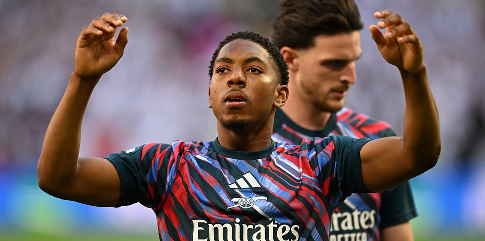 PSG x Arsenal - final da Liga dos Campeões AO VIVO: último placar, notícias da equipe e atualizações enquanto os atuais campeões se colocam entre os Gunners e seu primeiro triunfo europeu