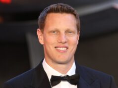 Paramount enfrenta processo de assinantes de streaming que buscam bloquear acordo com a Warner Bros. Paramount enfrenta processo de assinantes de streaming que buscam bloquear acordo com a Warner Bros.