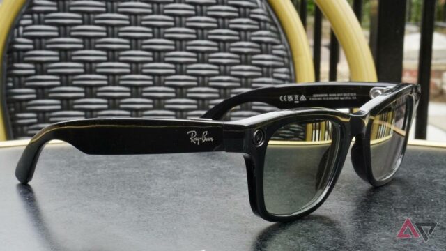 O Ray-Ban Meta (Gen 2) com o case