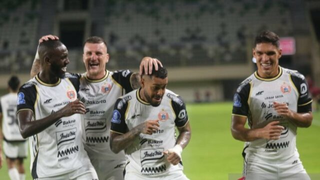 Penyebab Duelo Persija Vs Persib Digeser ke Kalimantan
