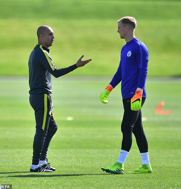 Guardiola deixou Hart de fora no início da campanha em favor de Willy Caballero, antes da chegada de Claudio Bravo empurrar o internacional inglês ainda mais para baixo na hierarquia
