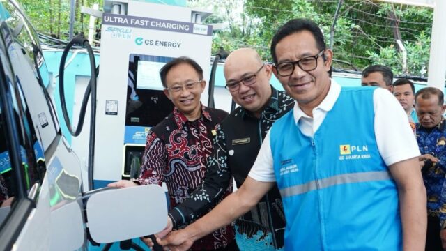Perkuat Ecossistema Kendaraan Listrik, PLN Resmikan SPKLU ke-5.000 de Tanjung Priok
