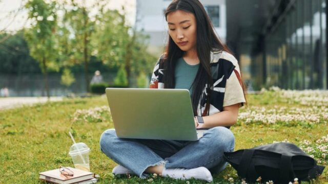 Persaingan Kerja Makin Ketat karena AI, Generasi Muda Harus Kuasai Habilidade Ini agar Tak Tersingkir
