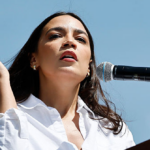 Pesquisa mostra campo líder da AOC de potenciais candidatos democratas para 2028