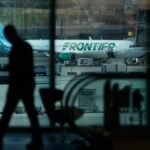 Pessoa morre após ser atropelada por avião no aeroporto de Denver